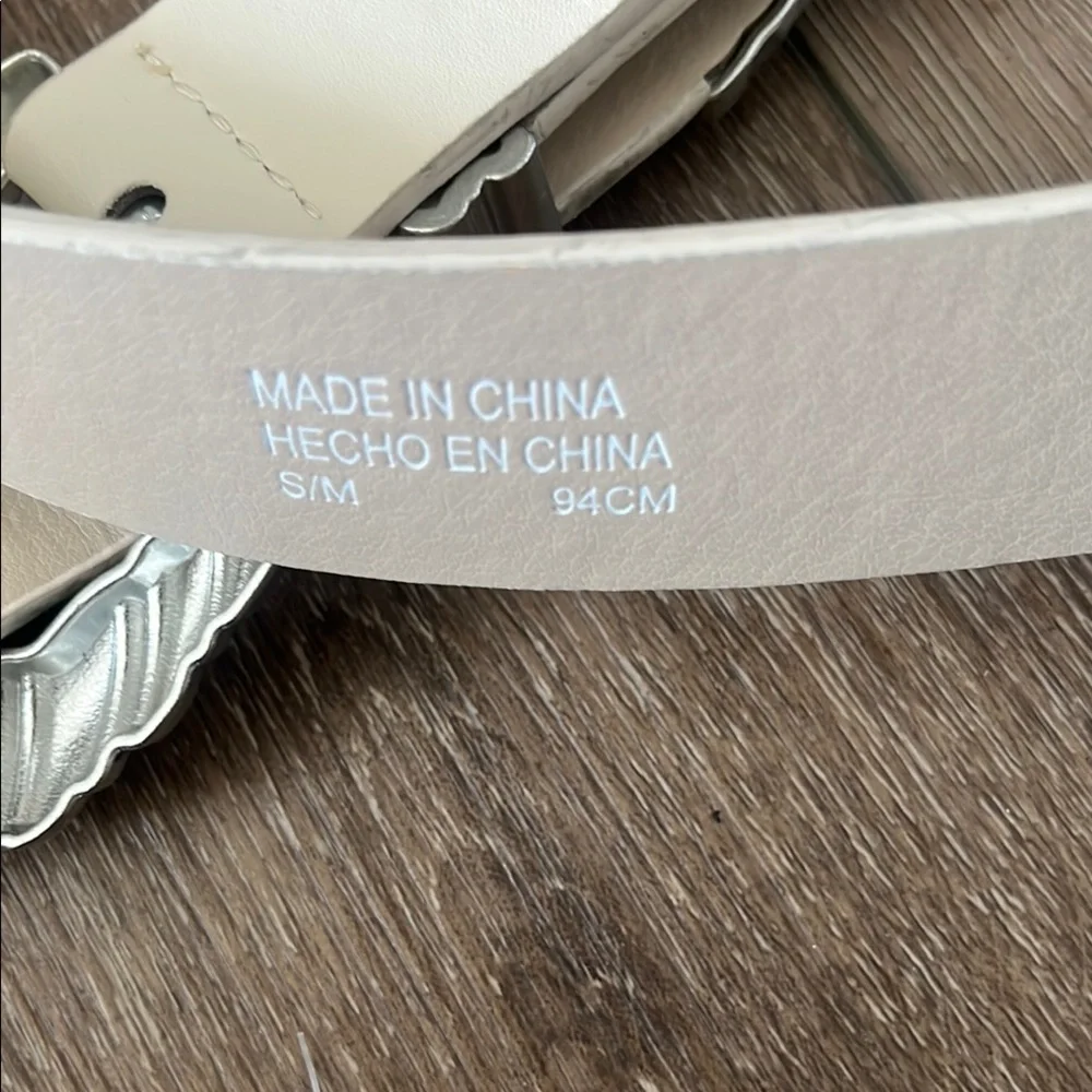 NWT! Forever 21 White Belt with Silver Buckle